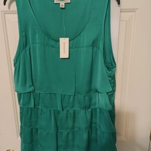 Banana Republic Sleeveless Teal Tiered Tank Blouse.